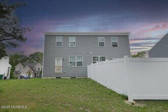 1214 Peterson Way in Absecon, NJ - Building Photo - Building Photo