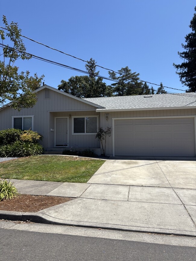 property at 936 Delport Ave