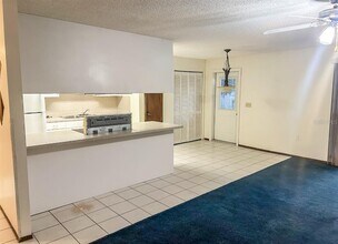 7410 Orangeview Cir in Lakeland, FL - Building Photo - Building Photo