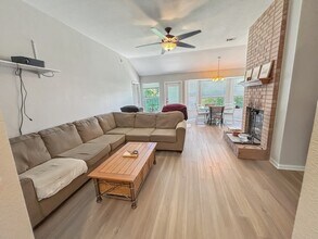 4811 Sterling Manor Dr in Temple, TX - Building Photo - Building Photo