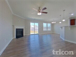 313 Fairford Rd in Blythewood, SC - Foto de edificio - Building Photo