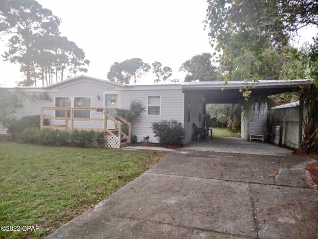 2103 Bent Oak Ct in Panama City, FL - Building Photo - Building Photo
