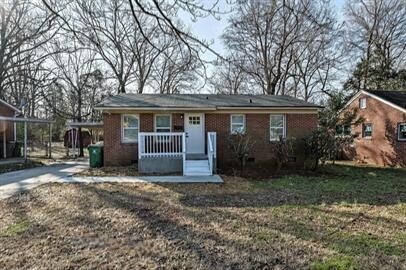 property at 4100 Dinglewood Ave