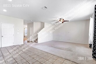 8811 Silver City in San Antonio, TX - Building Photo - Building Photo