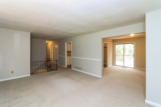 4910 Old Briar Trail in Douglasville, GA - Building Photo - Building Photo