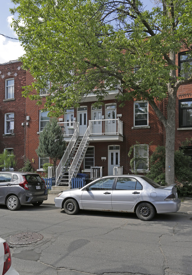 153-163 2e in Montréal, QC - Building Photo - Primary Photo