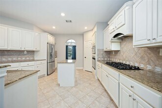 1402 Chaparral Crossing in League City, TX - Building Photo - Building Photo