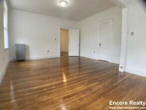 195 Park Dr in Boston, MA - Foto de edificio - Building Photo