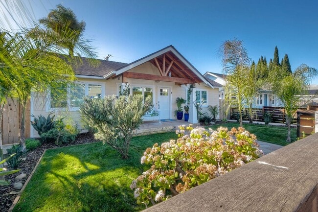 409 N Ditmar St in Oceanside, CA - Building Photo - Building Photo