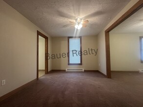 4 W Main St in Shiloh, OH - Building Photo - Building Photo