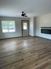 209 7th Ave in Chippewa Falls, WI - Building Photo - Building Photo