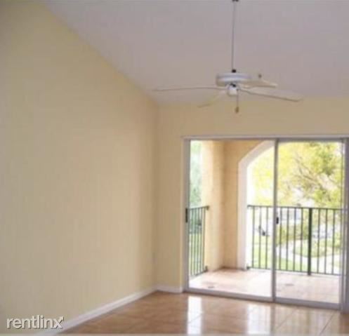 1749 Village Blvd in West Palm Beach, FL - Building Photo - Building Photo