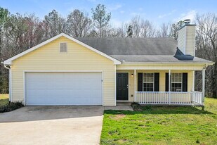 245 Long Creek Dr in Covington, GA - Building Photo