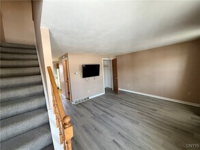 1336 Westcott St in Syracuse, NY - Building Photo - Building Photo