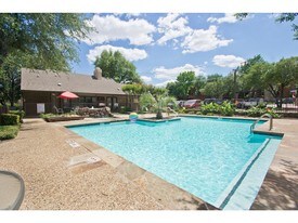 Woodbridge Townhomes