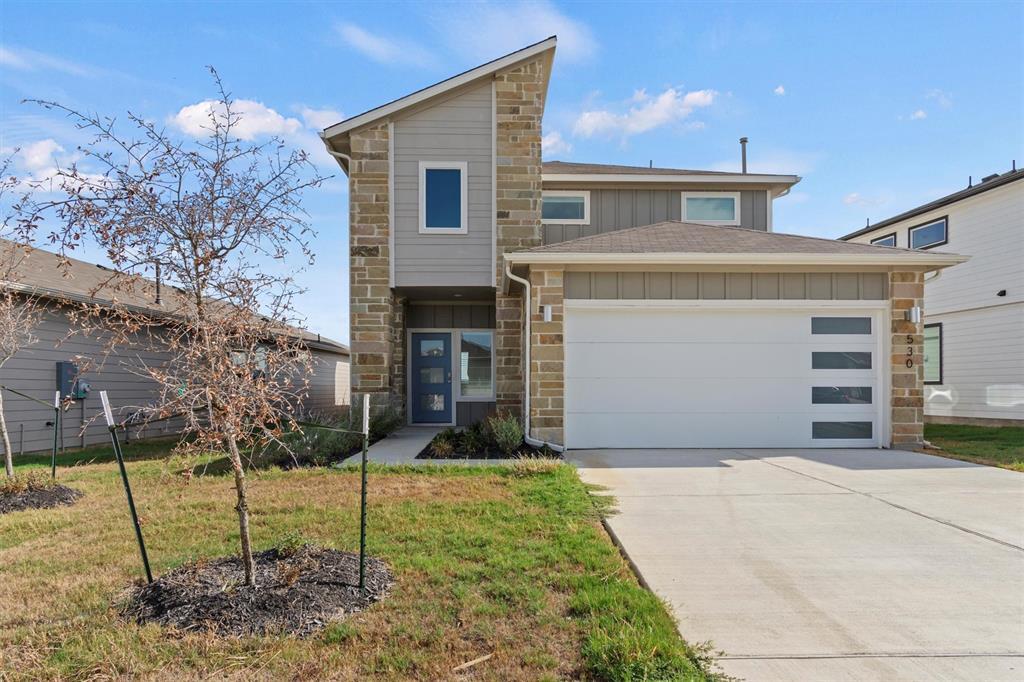 530 Wilshire Rd in San Marcos, TX - Building Photo