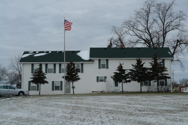 Jackson Highland Apartments in Oshkosh, WI - Building Photo - Building Photo