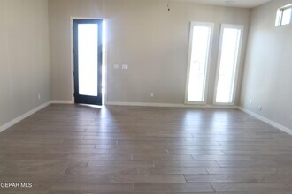 13580 Doncaster St in El Paso, TX - Building Photo - Building Photo