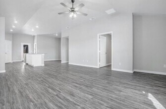 3201 Aberdeen Ave in Wolfforth, TX - Building Photo - Building Photo