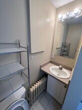 125 W High St, Unit 1 in Somerville, NJ - Building Photo - Building Photo