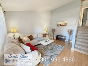 1063 W 2450 N in Layton, UT - Building Photo - Building Photo