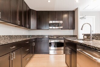 207 Fore St in Portland, ME - Building Photo - Building Photo