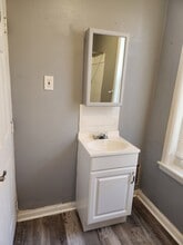 916 N 6th St, Unit unit A in Camden, NJ - Building Photo - Building Photo