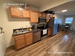 120 Raymond Ave in Charlottesville, VA - Building Photo - Building Photo