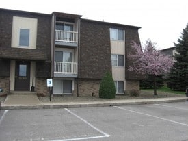 Alpine Village Apartments in Erie, PA - Building Photo