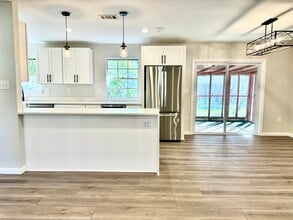 7615 Long Meadow Ln in Pensacola, FL - Building Photo - Building Photo