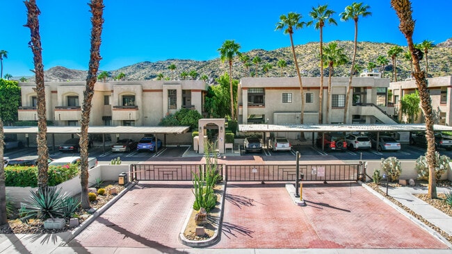 property at 2601 S Broadmoor Dr