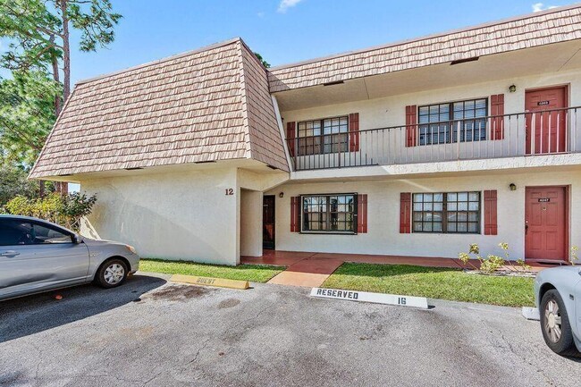 property at 4245 Oak Terrace Dr