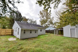 1923 Bancroft Dr in Hampton, VA - Building Photo - Building Photo
