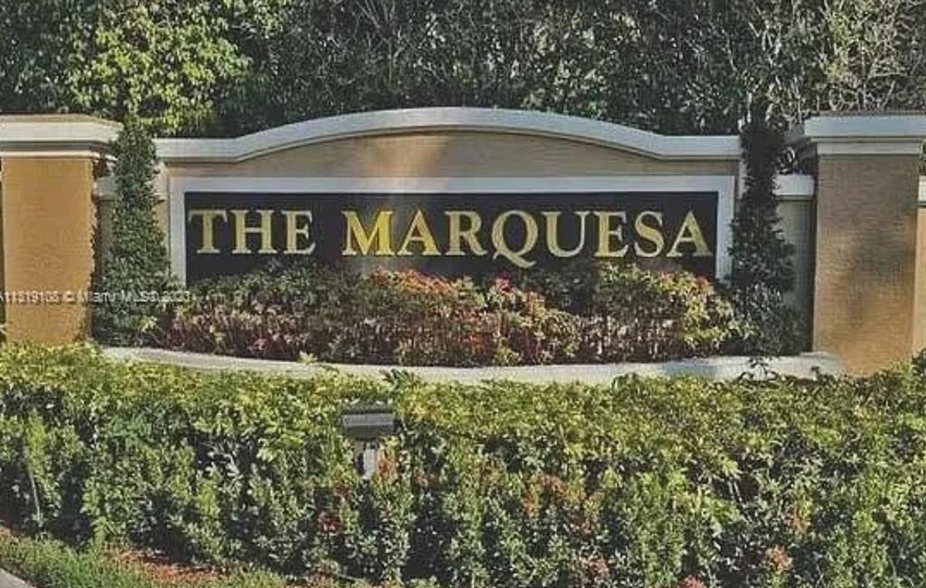 201 SW 116th Ave, Unit 22202 in Pembroke Pines, FL - Building Photo