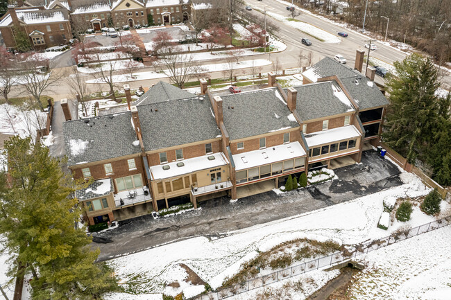 101 Idle Hour Dr in Lexington, KY - Building Photo - Building Photo