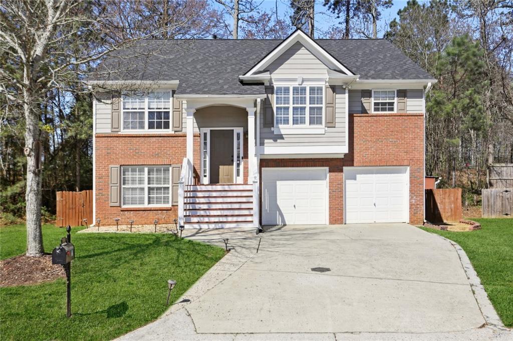 2400 Hampton Estates Dr SW in Marietta, GA - Foto de edificio