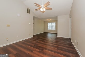 218 Adam Cir in Mcdonough, GA - Building Photo - Building Photo