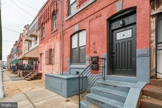 2146 N Van Pelt St, Unit A in Philadelphia, PA - Building Photo - Building Photo