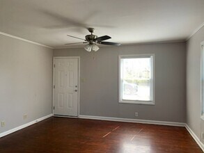 204 Sunset Ct in Clarksville, TN - Building Photo - Building Photo