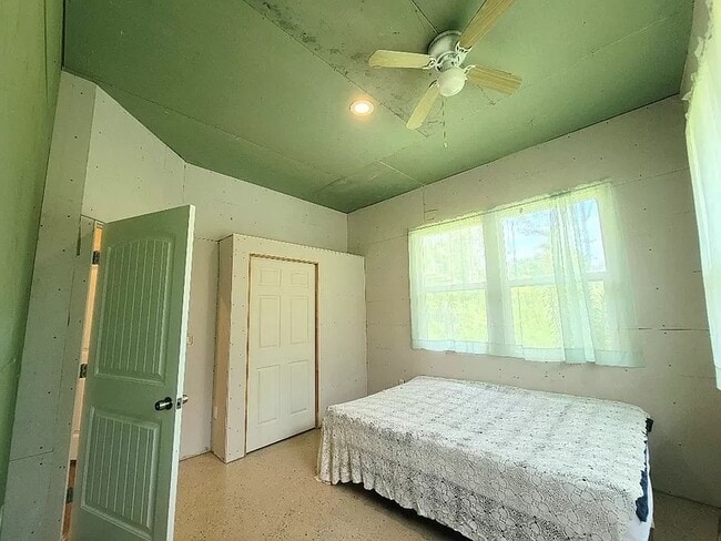 property at 14-3559 Hilo Ln