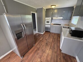 2302 Norfolk St in Hopewell, VA - Building Photo - Building Photo