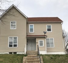 6651 Mitchell Ave, Unit 2nd floor in St. Louis, MO - Building Photo
