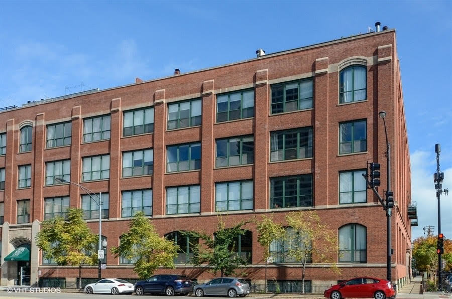 1727 S Indiana Ave-Unit -312 in Chicago, IL - Foto de edificio