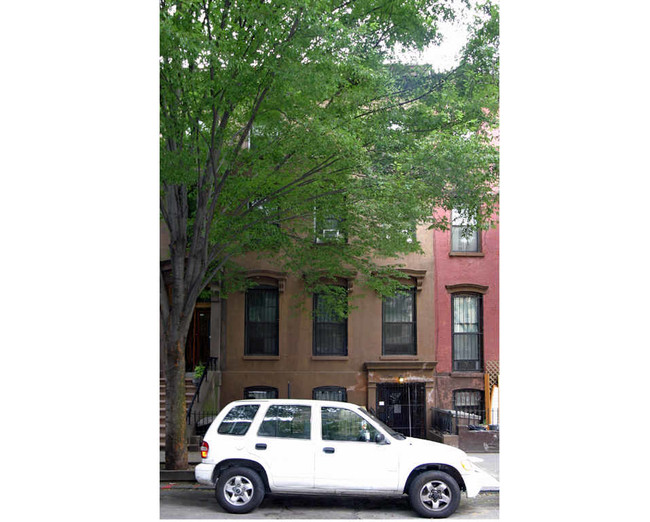 64 Fort Greene Pl