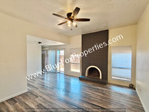 1802 S Sunburst Pl in Tucson, AZ - Building Photo - Building Photo