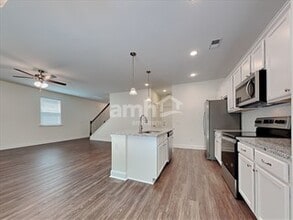 1844 Produce Ln in Johns Island, SC - Building Photo - Building Photo