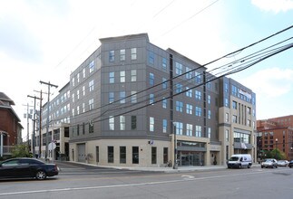 Wilson Place in Columbus, OH - Building Photo - Building Photo