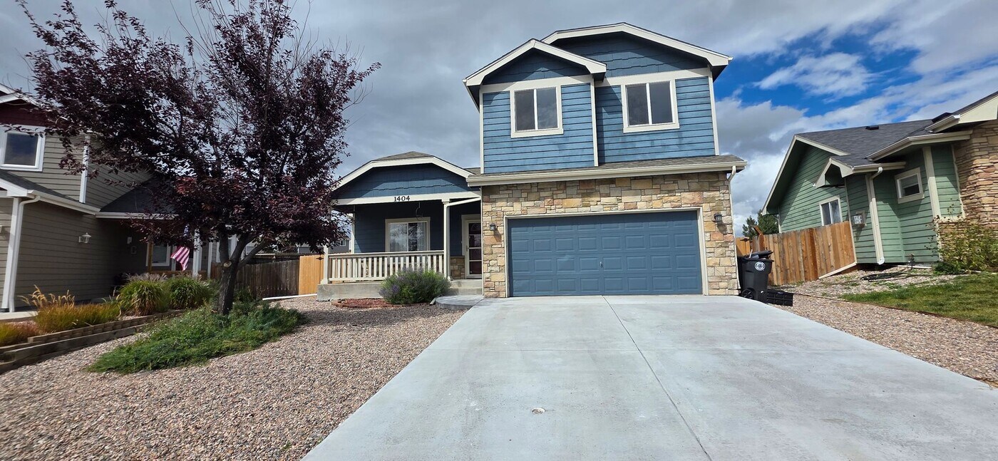 1404 Medley Loop in Cheyenne, WY - Foto de edificio