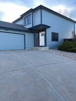 5501 Fossil Ridge Dr E in Fort Collins, CO - Building Photo