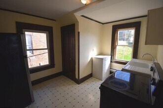 662 Spruce St in Morgantown, WV - Foto de edificio - Building Photo